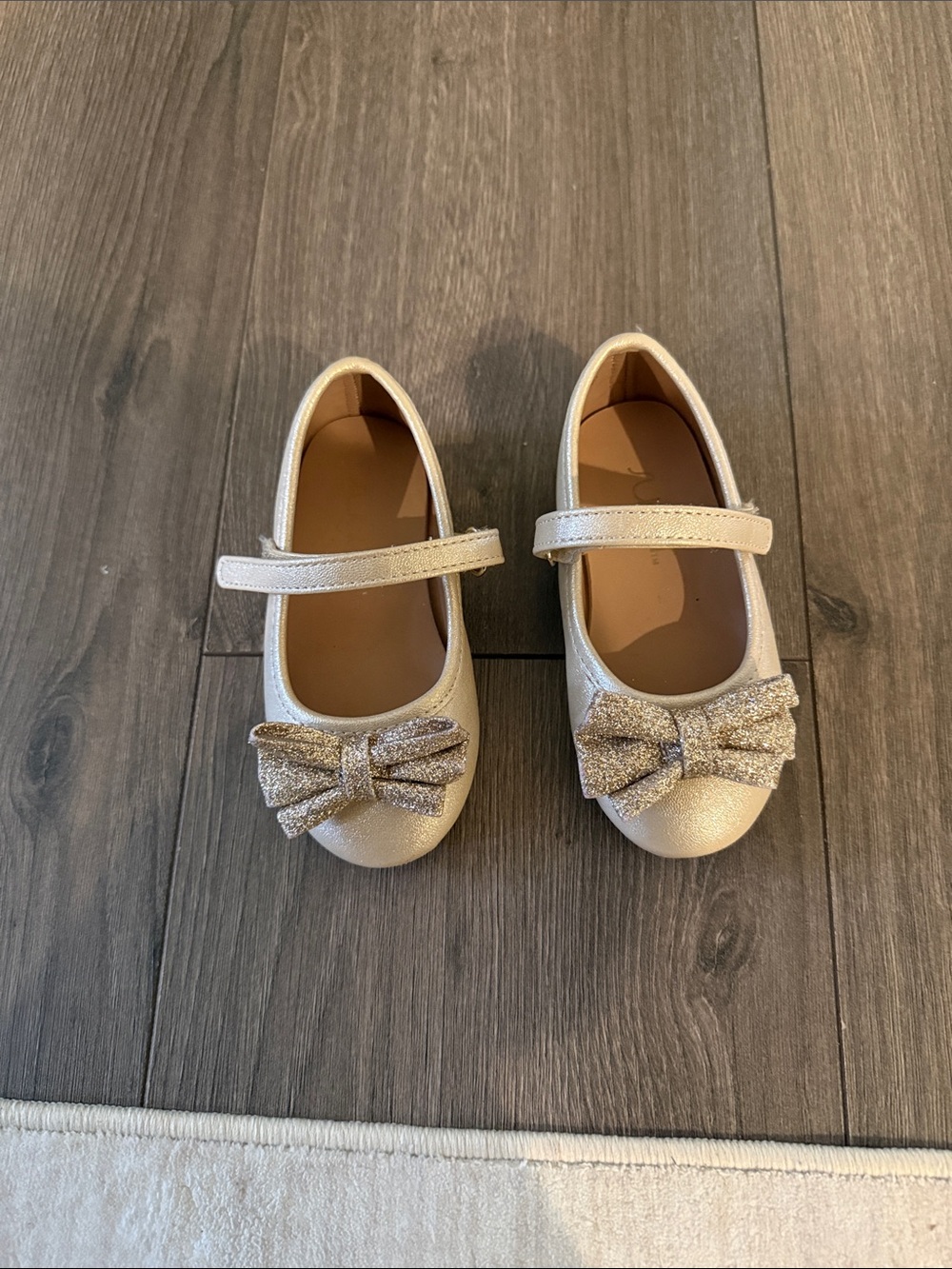 Girls Glitter Bow Mary Jane Flats - Champagne